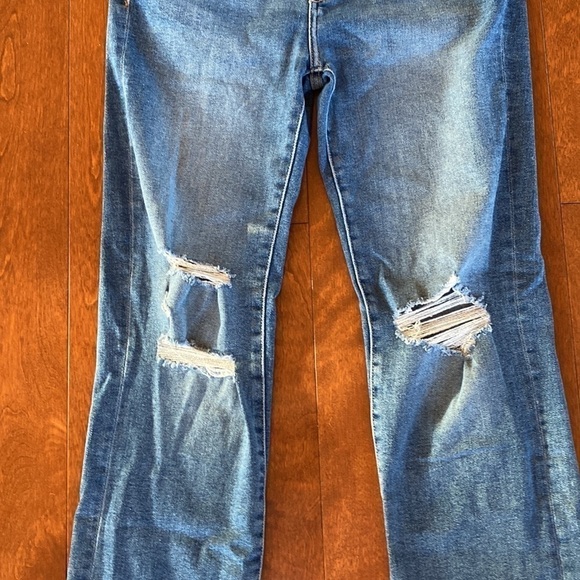 DL1961
Mara Mid Rise Instasculpt Ankle Straight Jeans size 29 NWT sold out - Picture 8 of 11